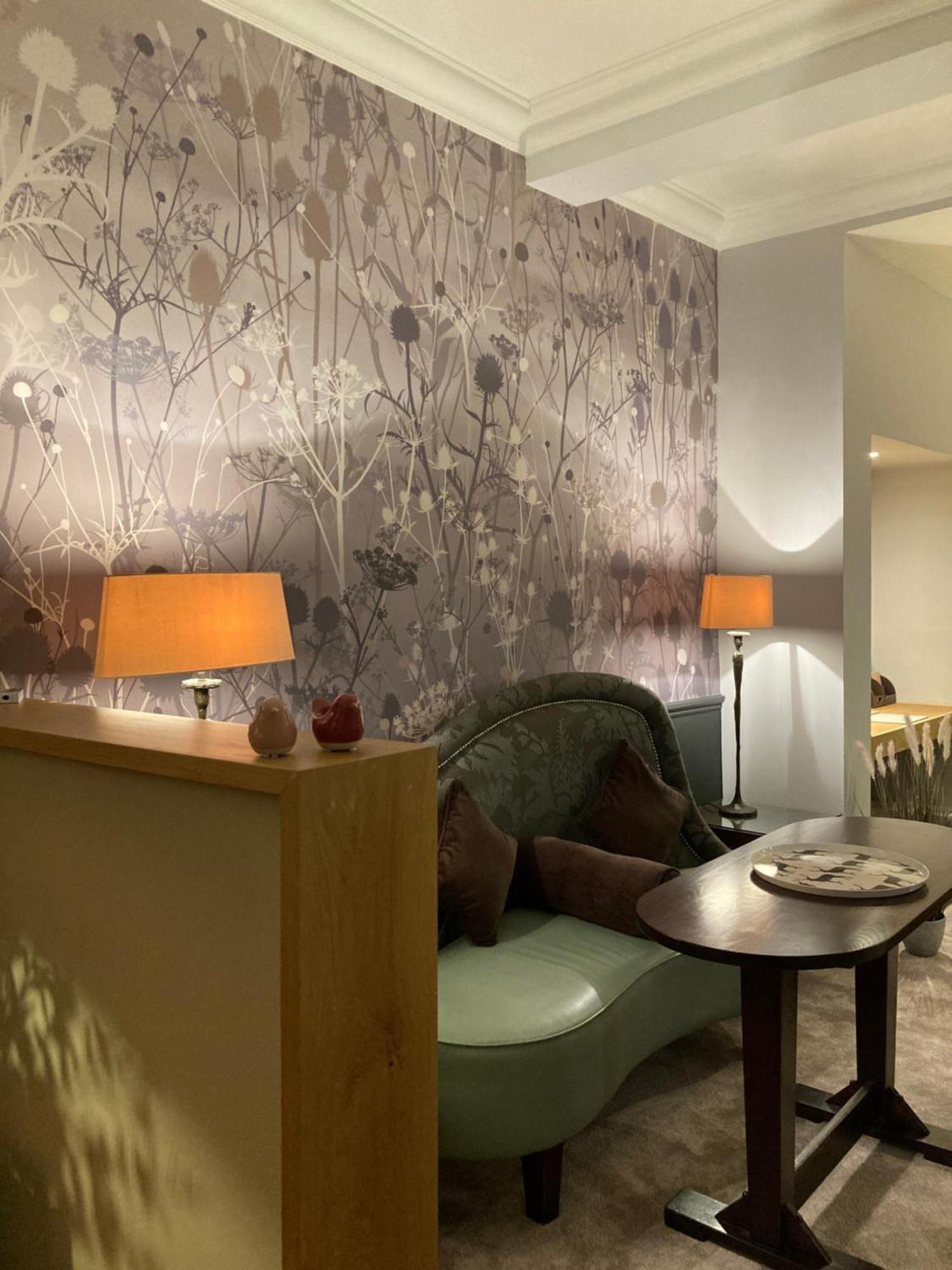 Hotel 21212