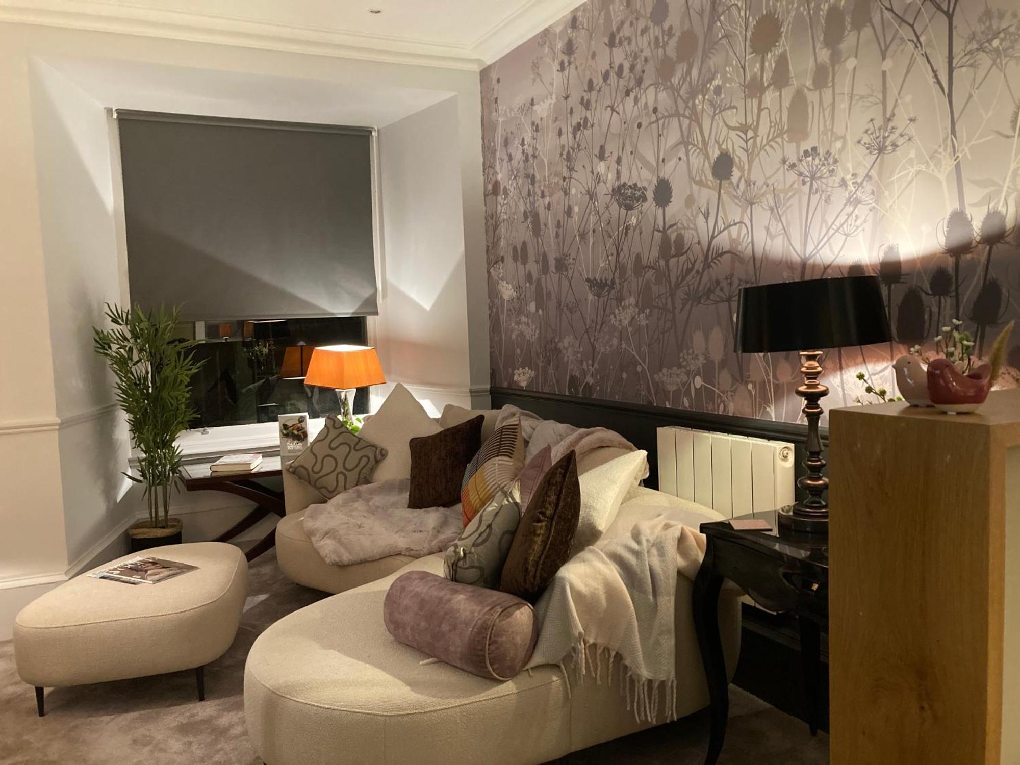 21212 Hotel
